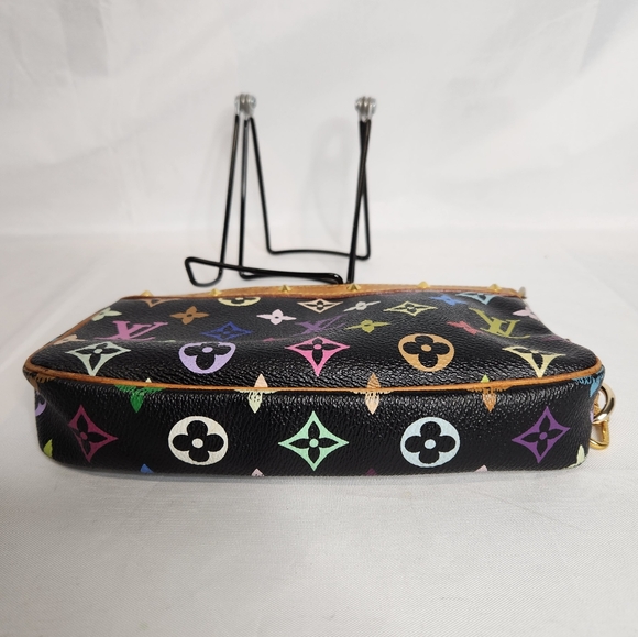 LOUIS VUITTON POCHETTE ACCESSOIRES TAKASHI MURAKAMI - Picture 5 of 6